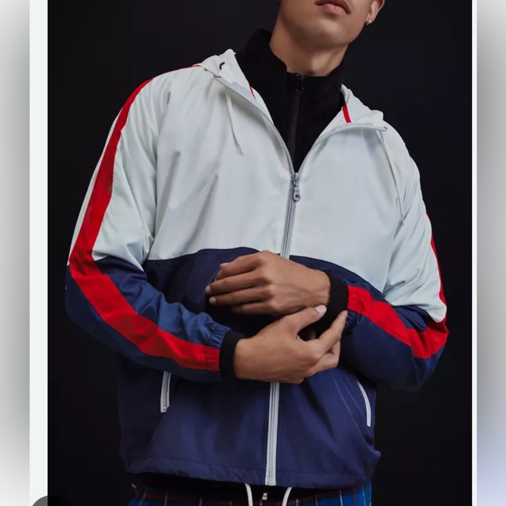 #136. NWT Urban Outfitters 90’s Colorblock Windbreaker Mens Sz Small